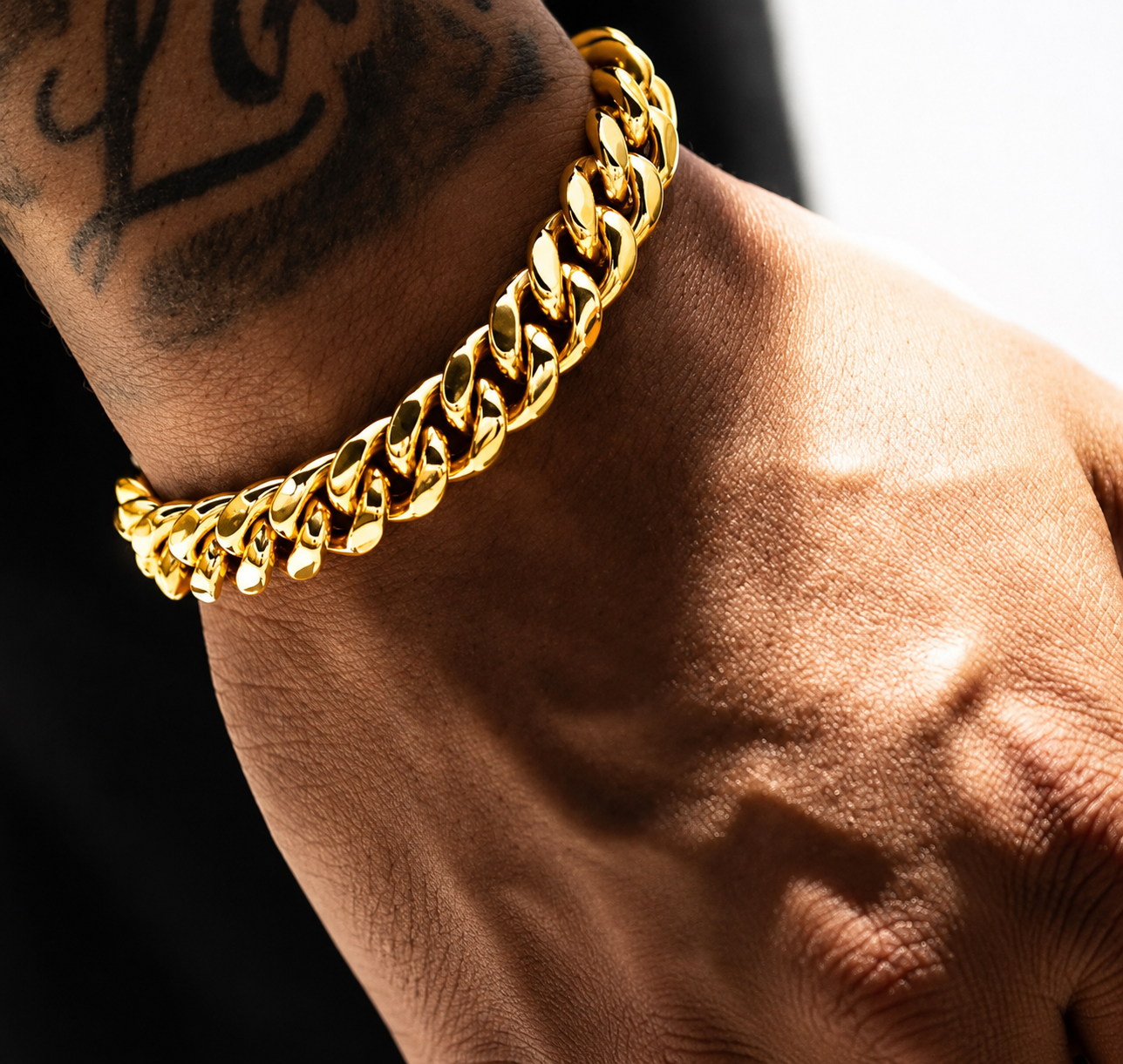 Italy 18K Gold-Filled 16mm Cuban Link Bracelet